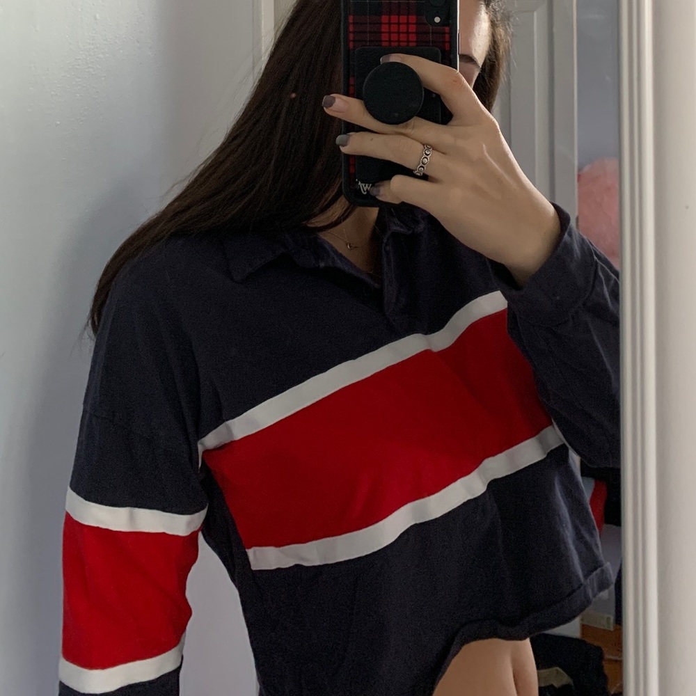cropped collared long sleeve shirt